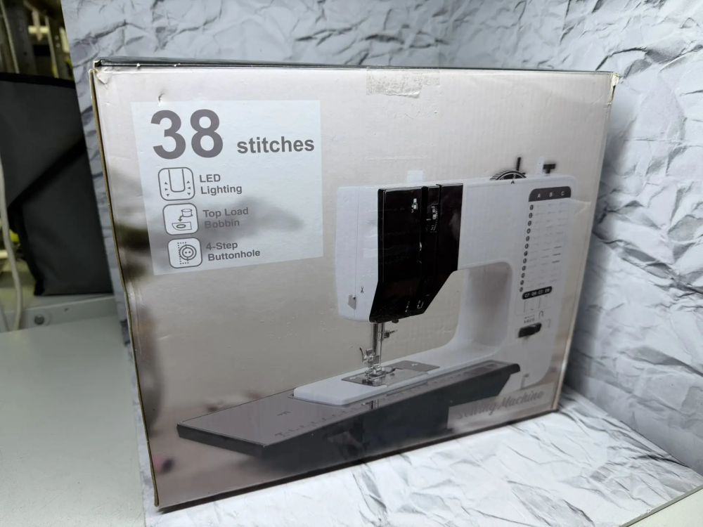 Швейная машина  38 STITCHES