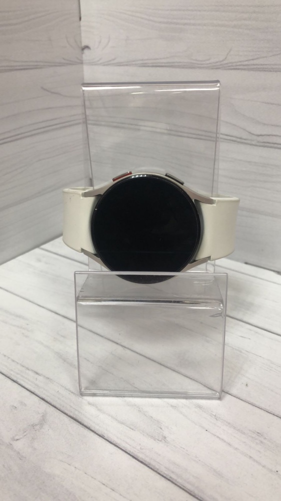 Смарт-часы Samsung galaxy watch 4
