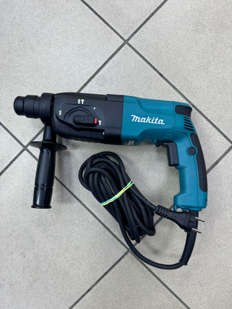 Перфоратор Makita HR2450