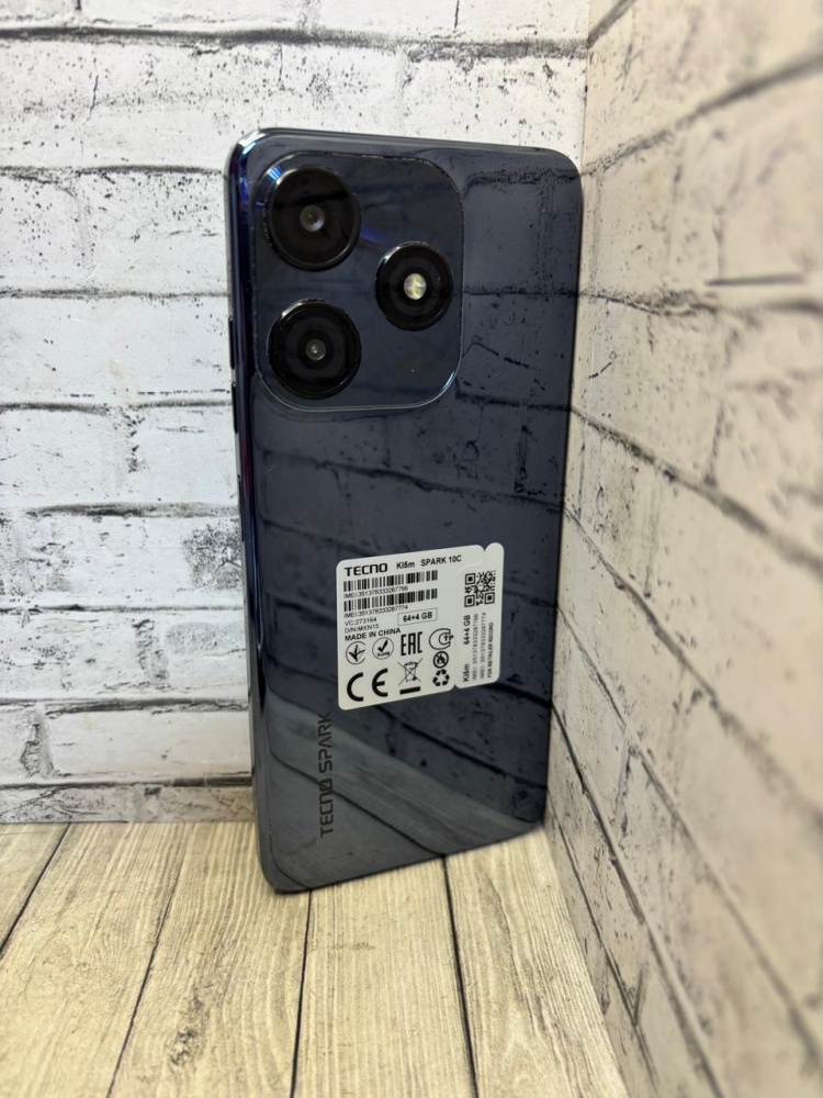 Мобильный телефон Tecno 10с 4/64