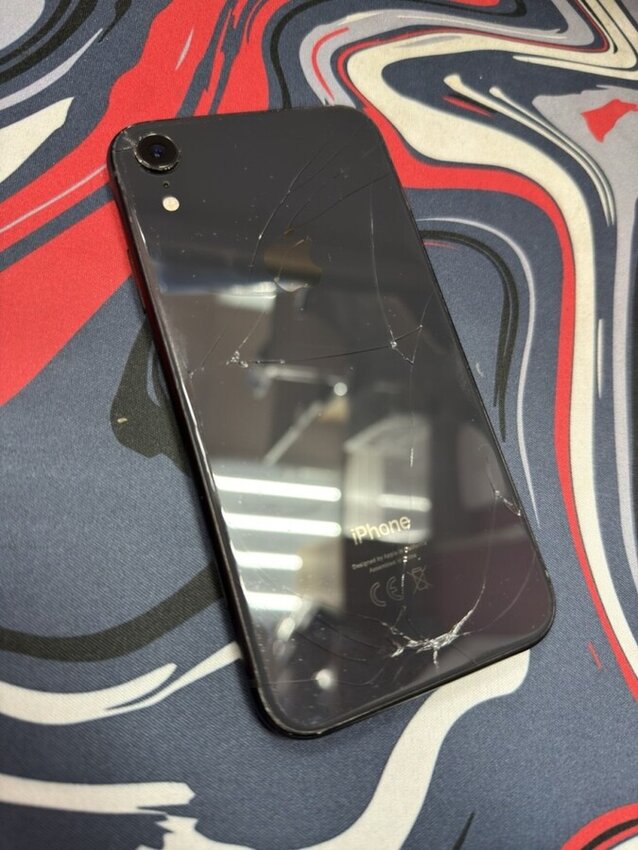 Смартфон iPhone XR 64 Gb