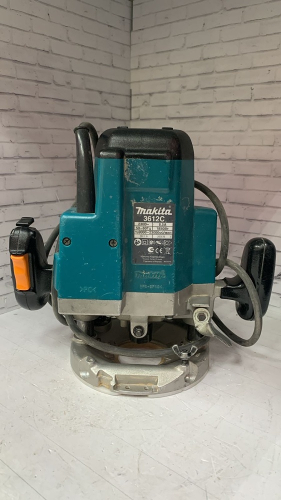 Фрезер Макита 3612С
