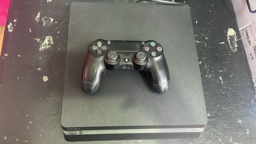Игровая приставка Sony PlayStation 4 slim 500Gb