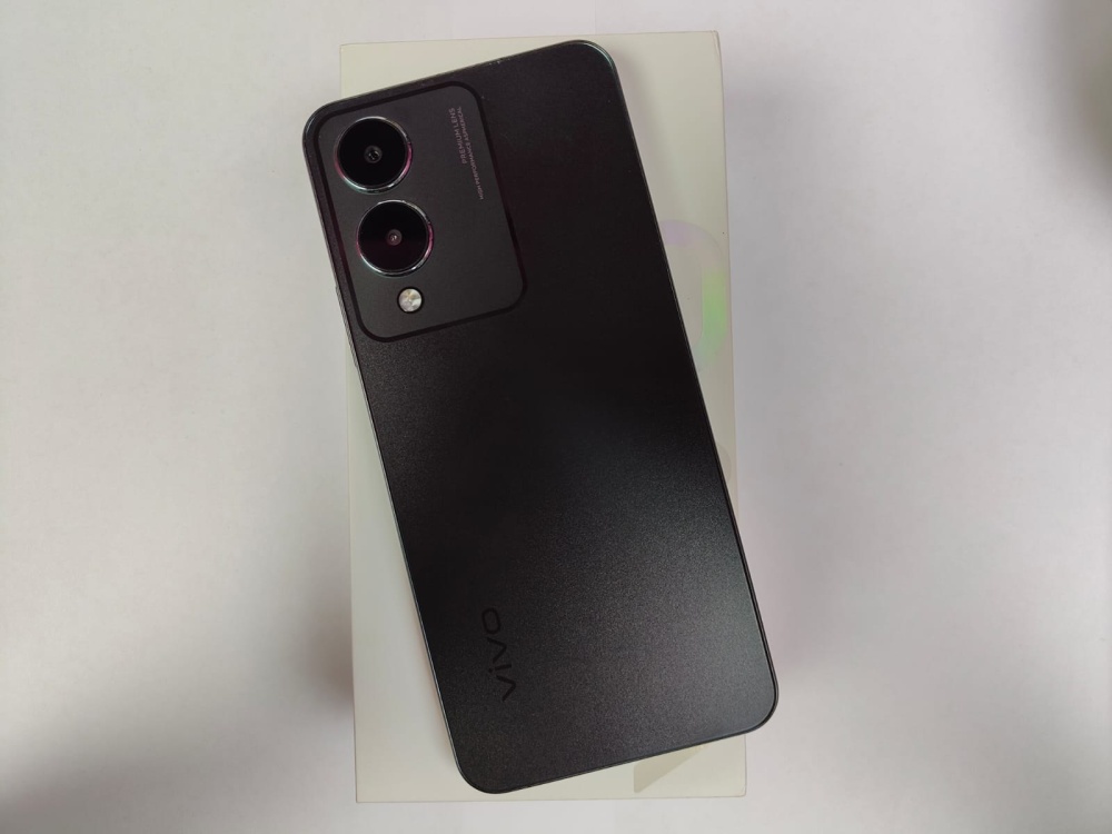 Смартфон Vivo Y17S 128GB