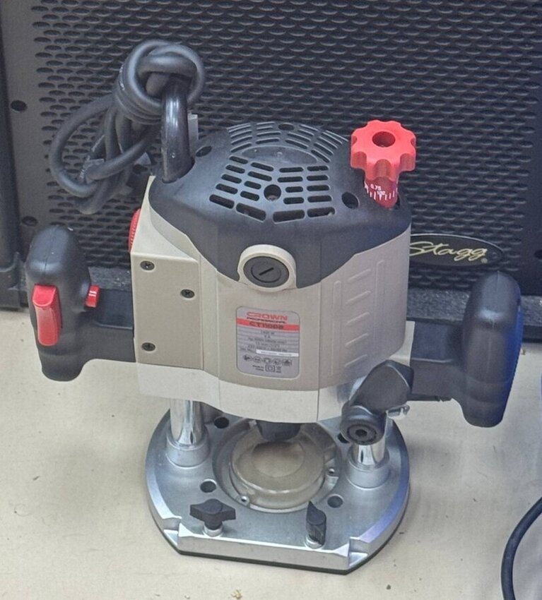 Фрезер Crown ct11002