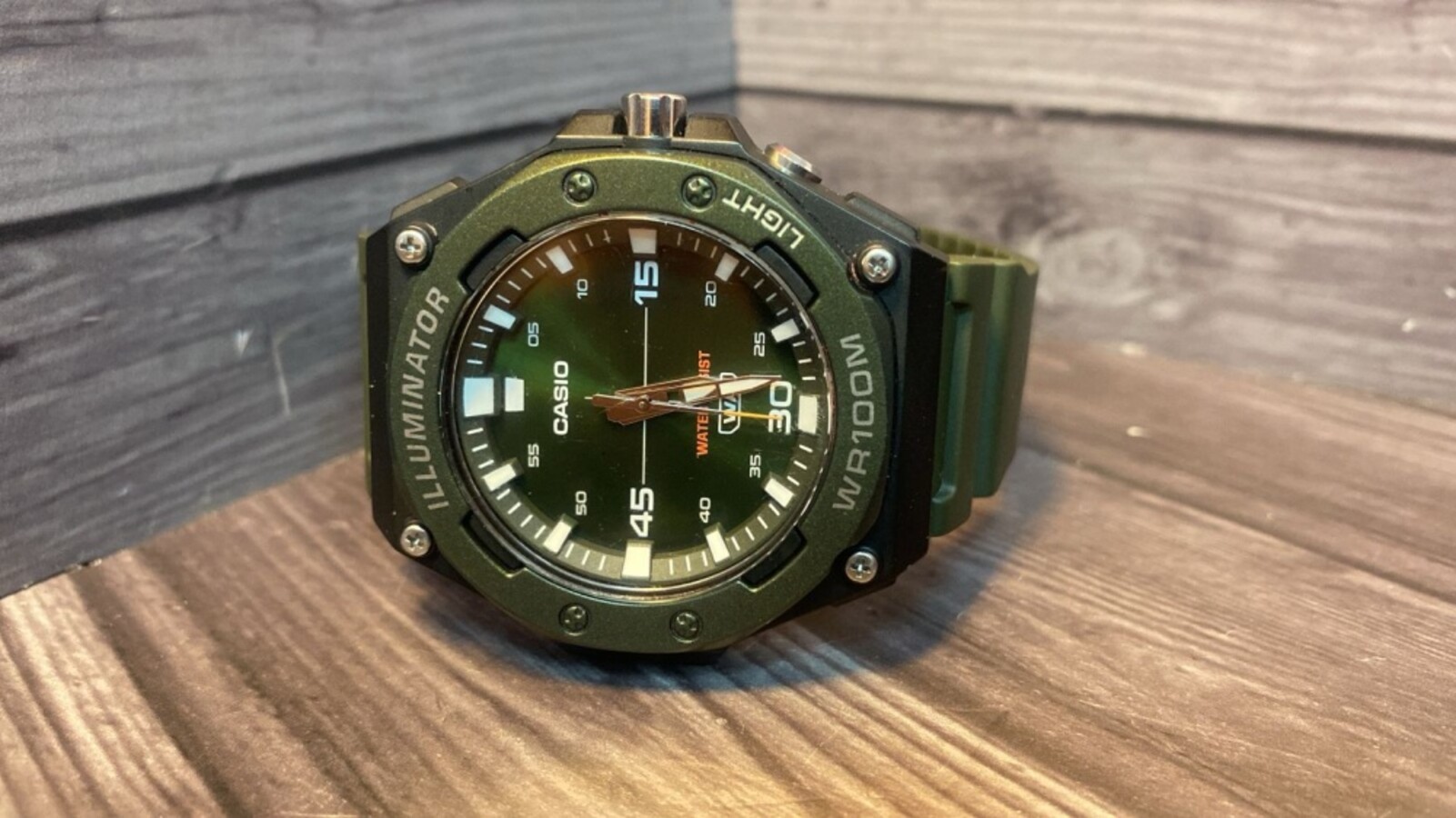 Часы Casio mw-620h