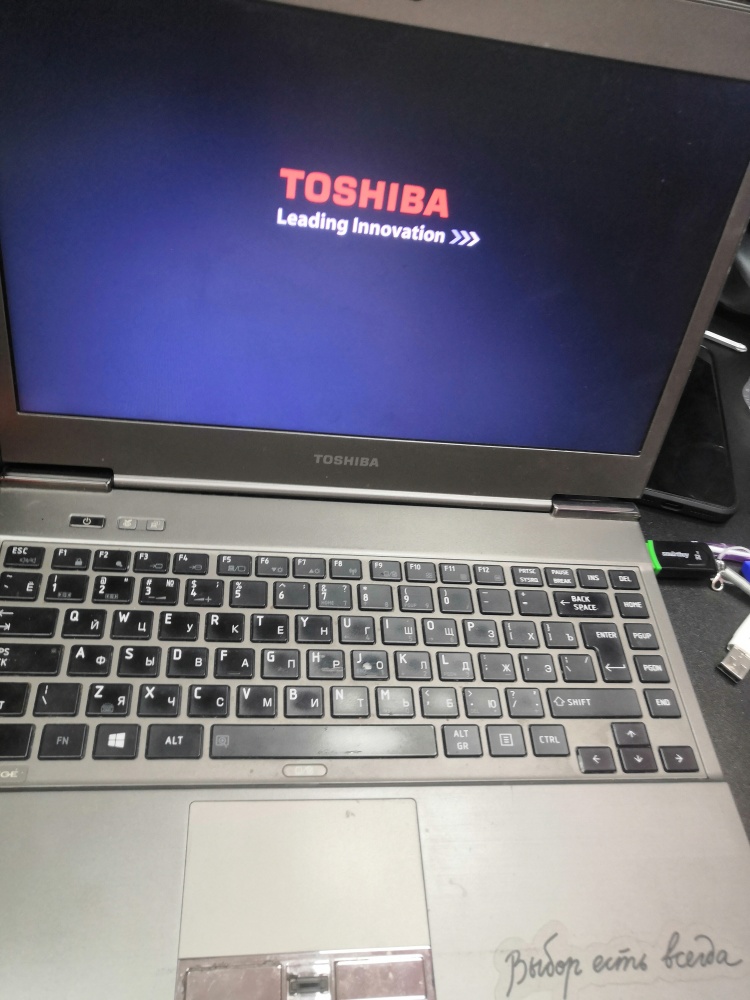 Ноутбук Toshiba z930