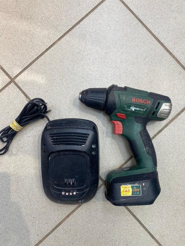 Шуруповерт Bosch p1800A-2