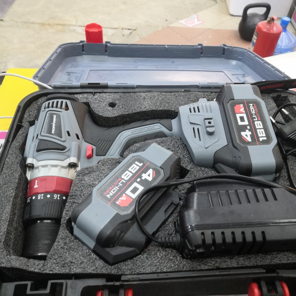 Шуруповерт profipower 18v