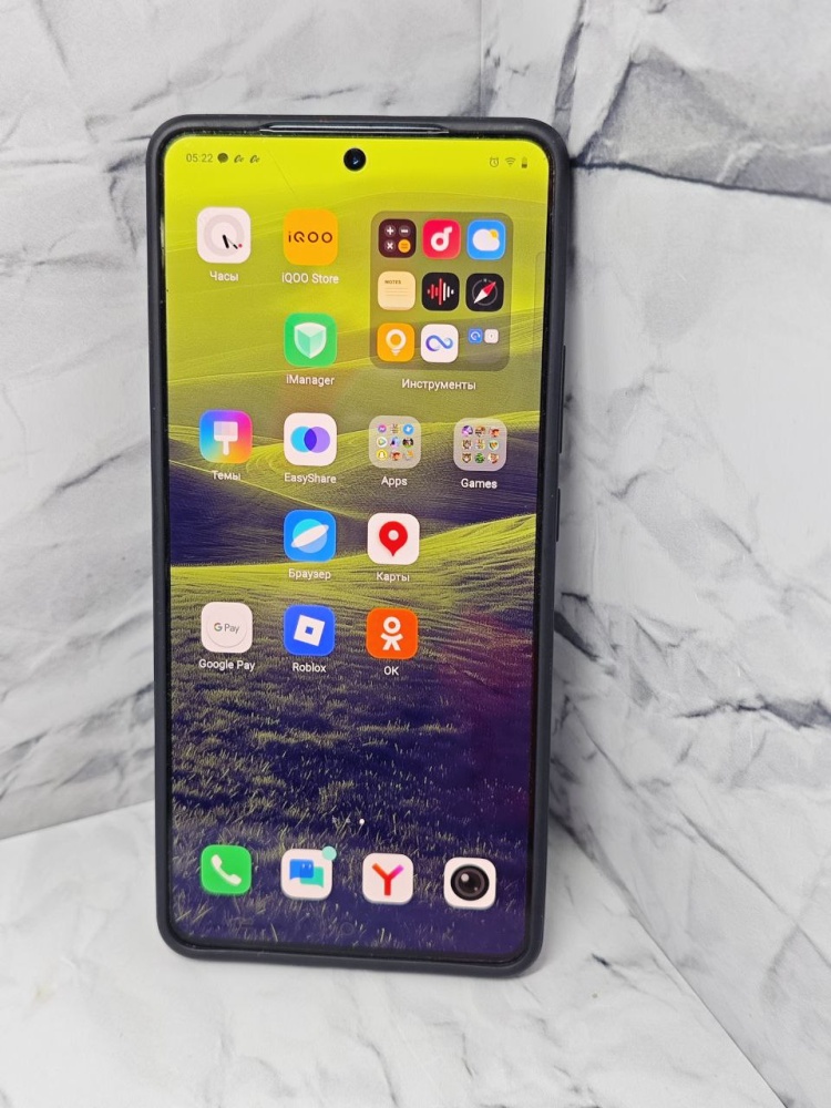 Смартфон Vivo IQOO NEO 10 8/256