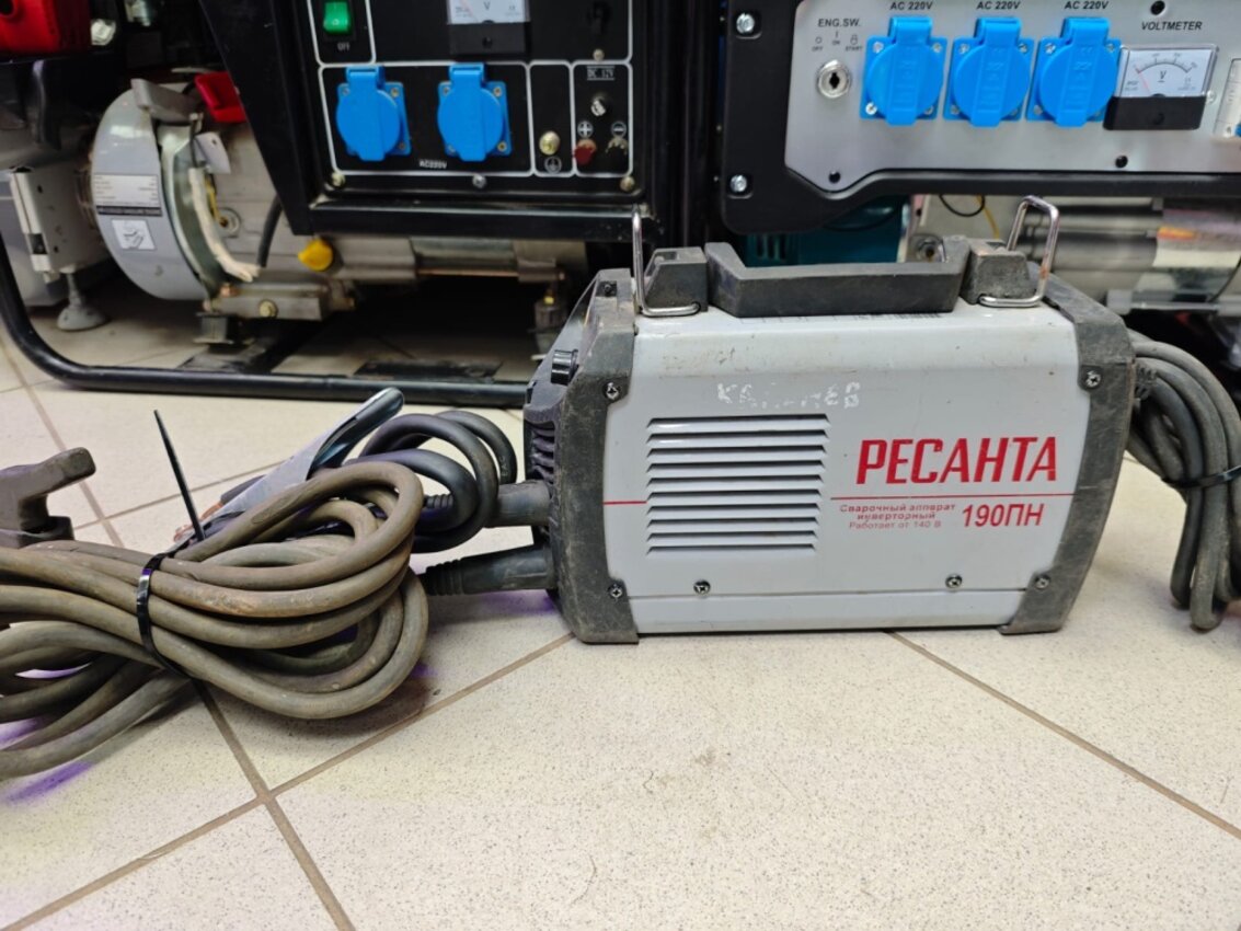 Сварочный аппарат Ресанта Саи 190ПН