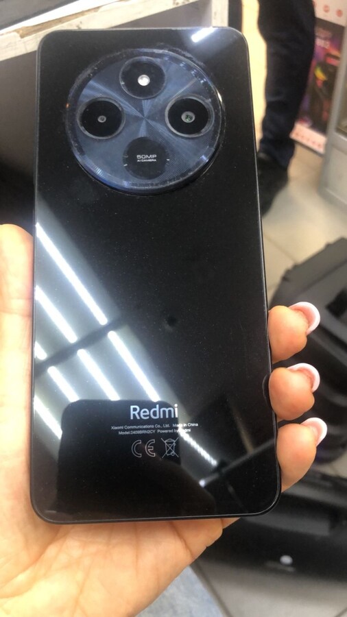 Смартфон Xiaomi Redmi 14C