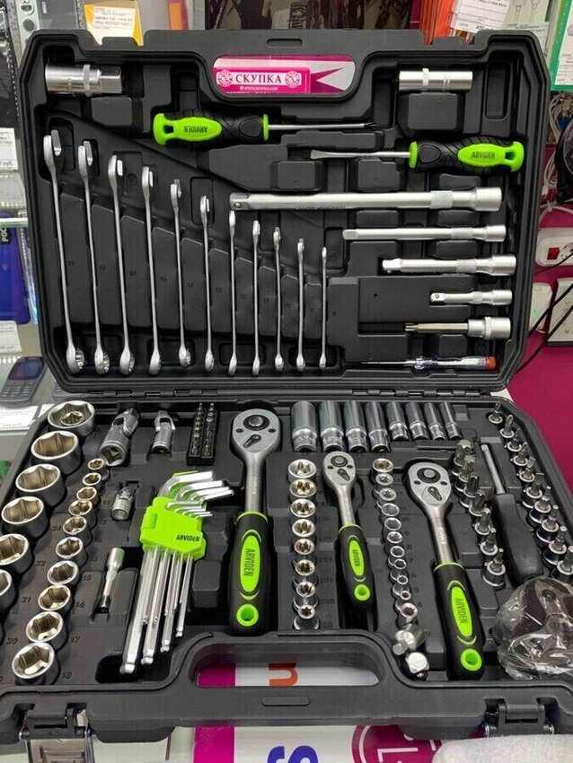 Набор инструментов 219