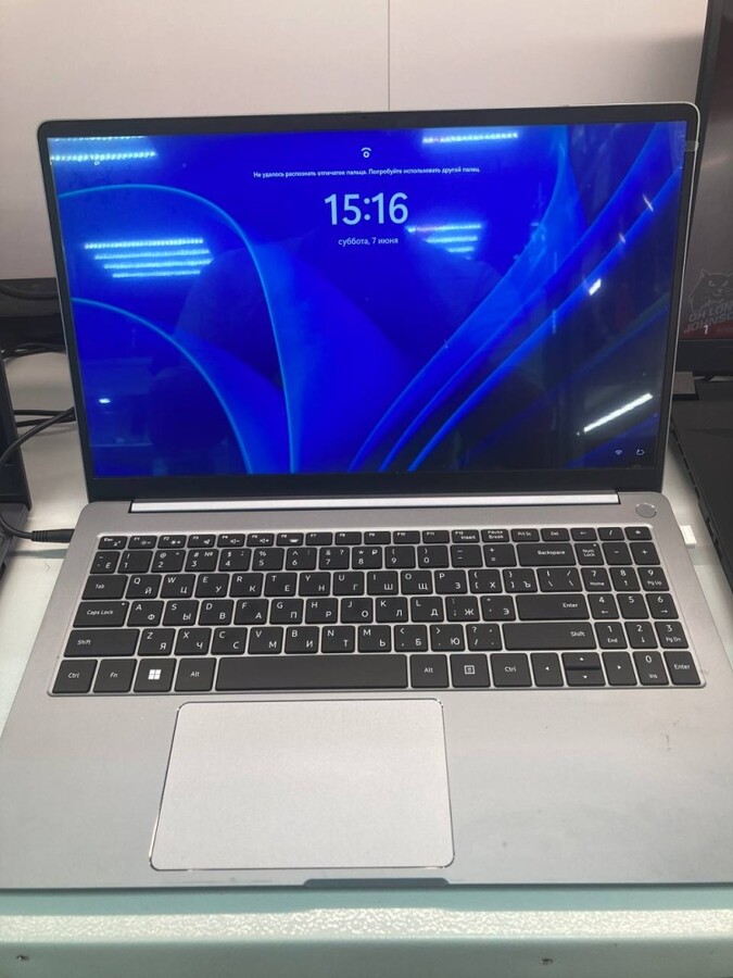 Ноутбук Dexp Mars