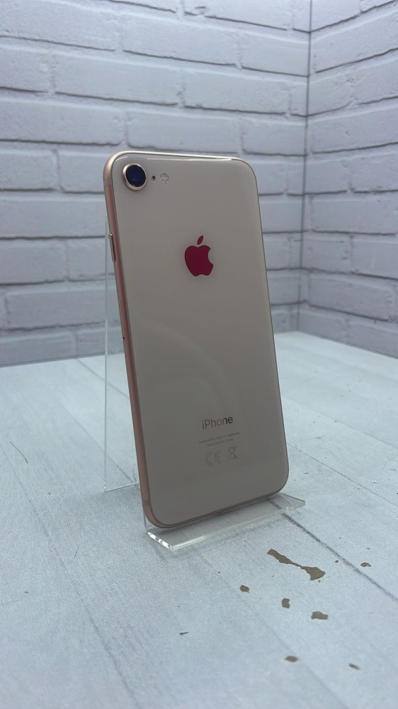 Смартфон iPhone 8 64 Gb