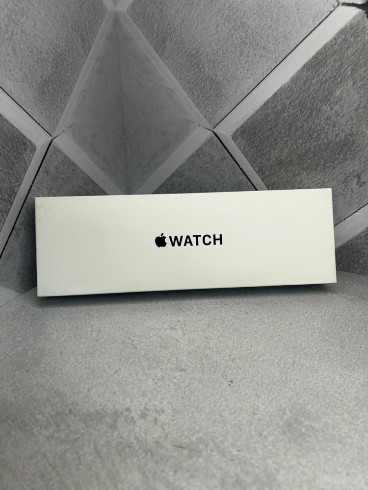 Часы Apple SE 2 40mm