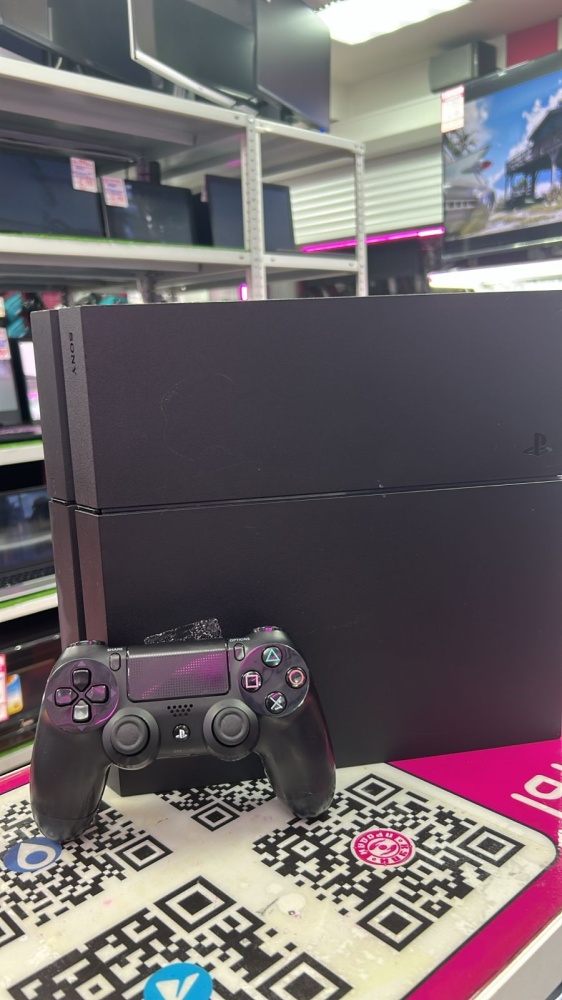 Игровая приставка Sony PlayStation 4 fat 500 GB