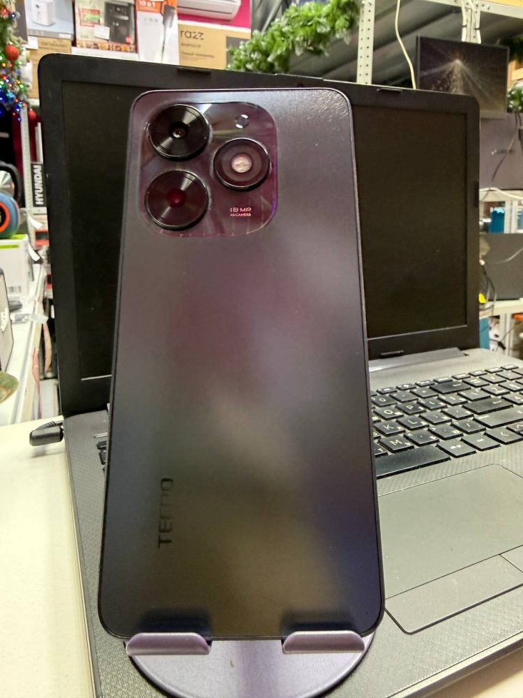 Мобильный телефон Tecno Spark Go 2024 3/64gb