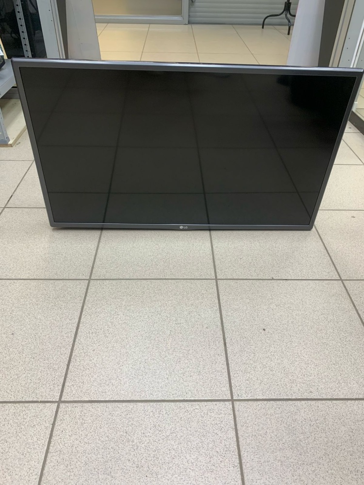 Телевизор LG LG32LF560U