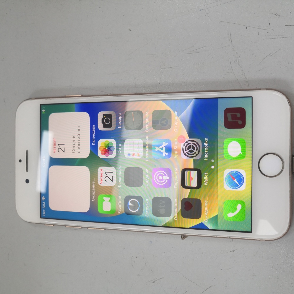 Смартфон iPhone 8 64 Gb