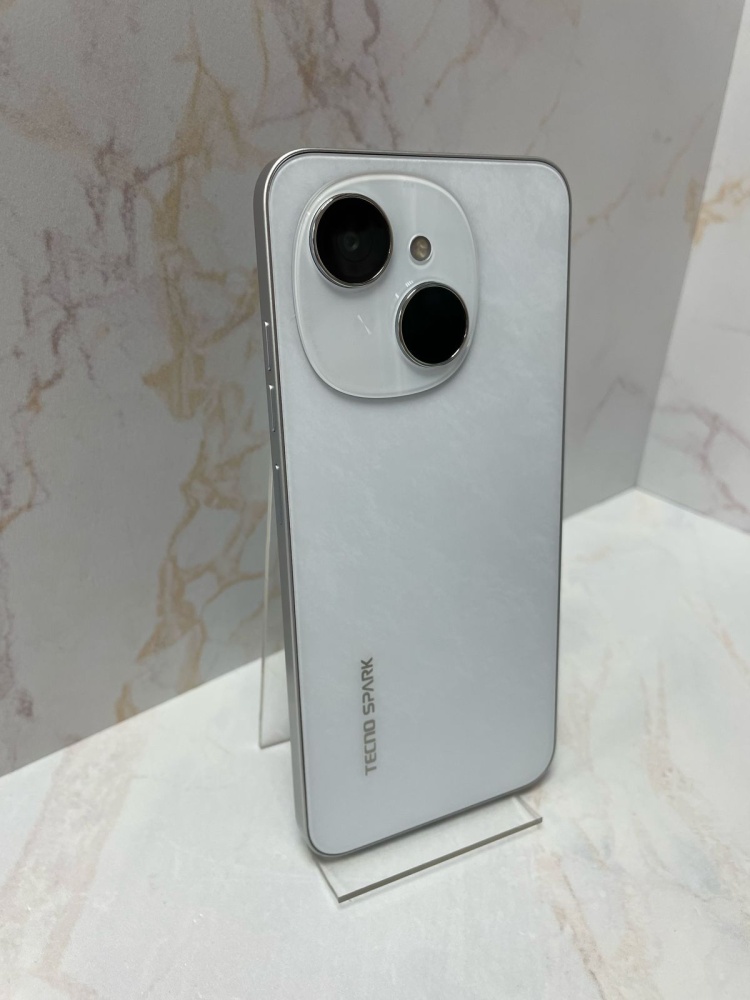 Мобильный телефон Tecno Spark Go1 4/128