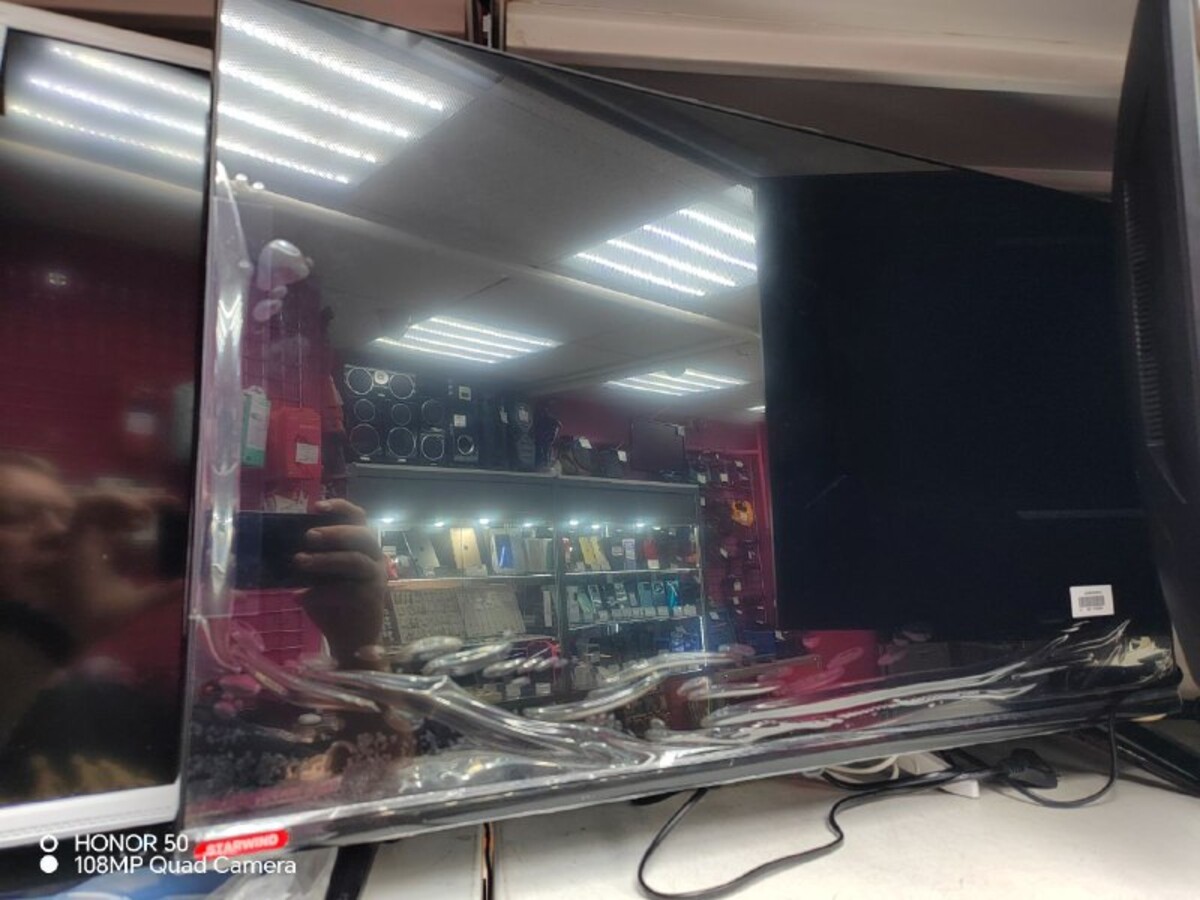 Телевизор Starwind 32