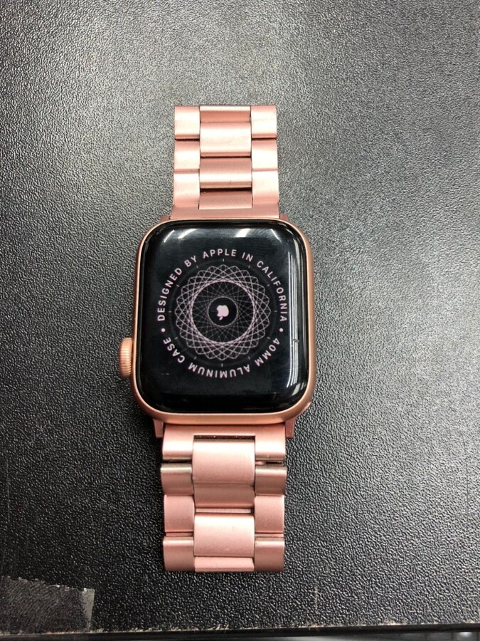 Часы Apple SE (1gen)