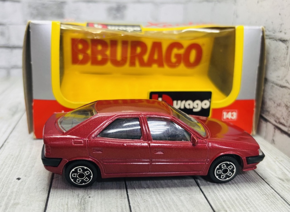 Машинка BBURAGO CITROEN
