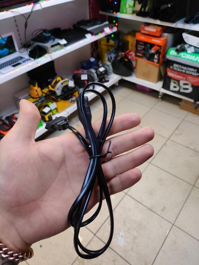 Кабель Воьсемрка