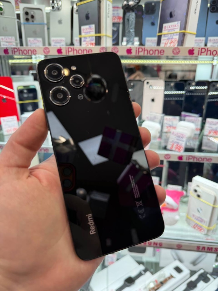 Смартфон Xiaomi Redmi 12 8-256