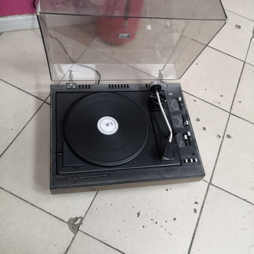 Электрофон РАДИОТЕХНИКА-301М-Стерео