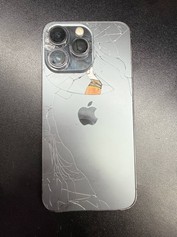 Смартфон iPhone 13 PRO 128 GB