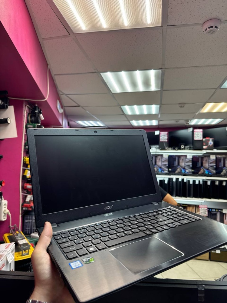 Ноутбук Acer E5-575G-57PB