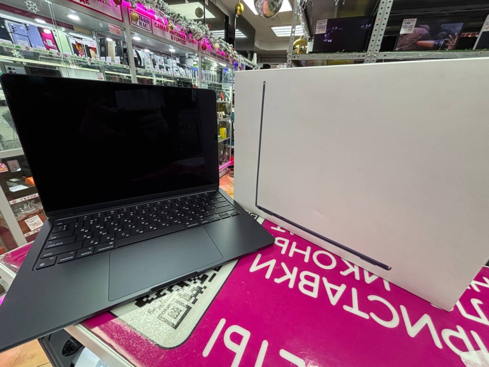 Ноутбук Macbook Air 13 2024 м2 16/256