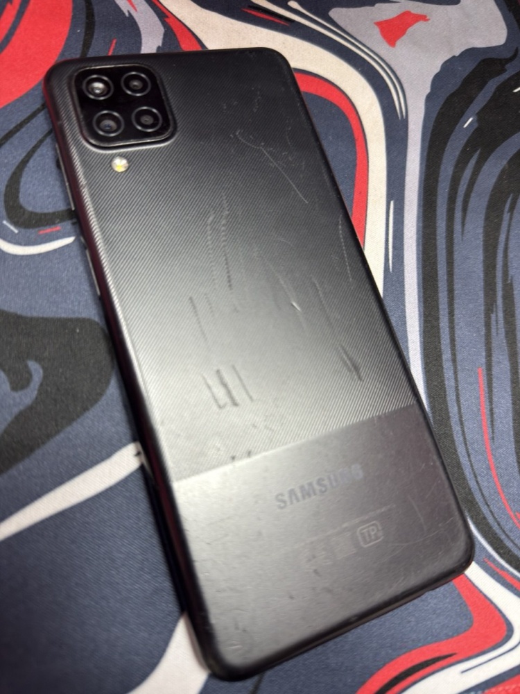 Смартфон Samsung A12 4/64гб