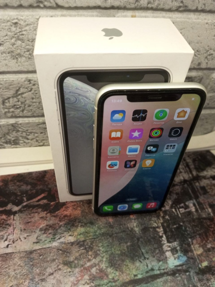 Смартфон iPhone XR 64 Gb