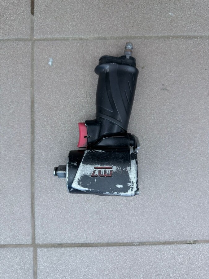 Гайковерт M7