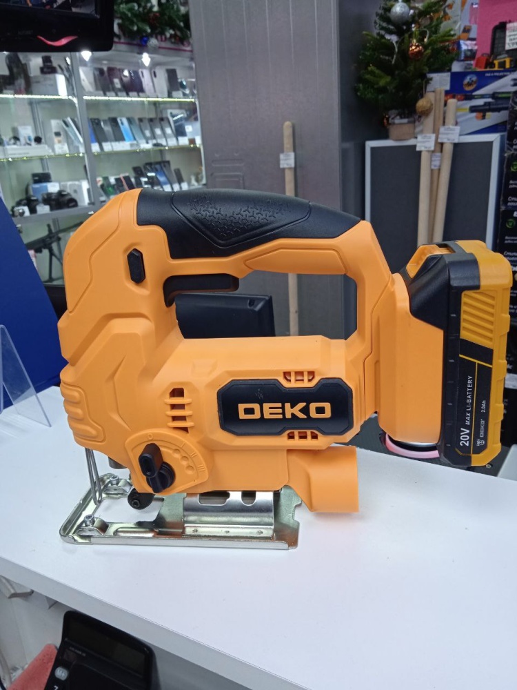 Лобзик аккумуляторный DEKO 2700 ход/мин