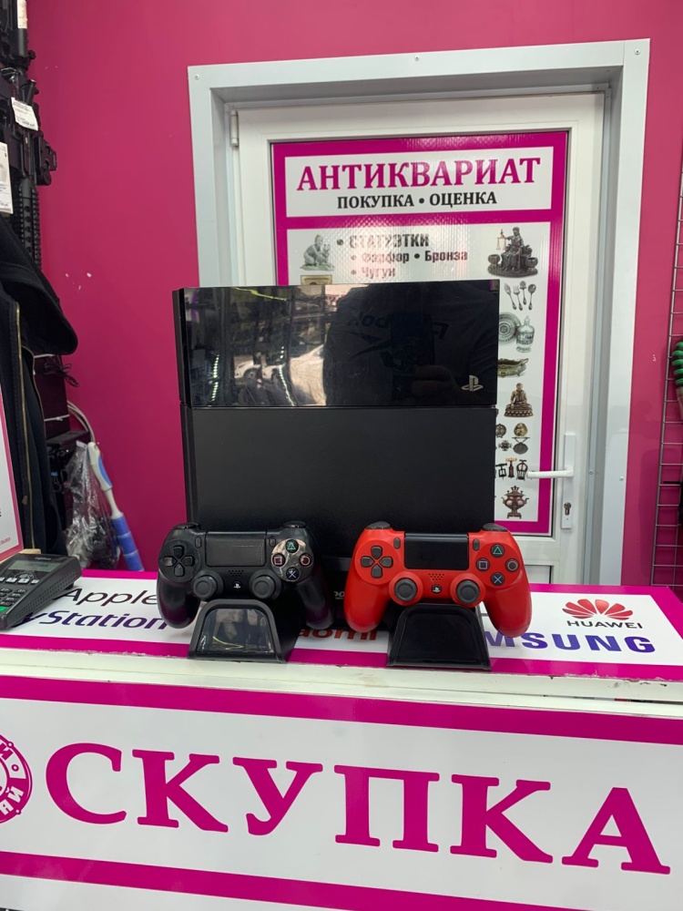 Игровая приставка Sony PlayStation 4 fat 500GB