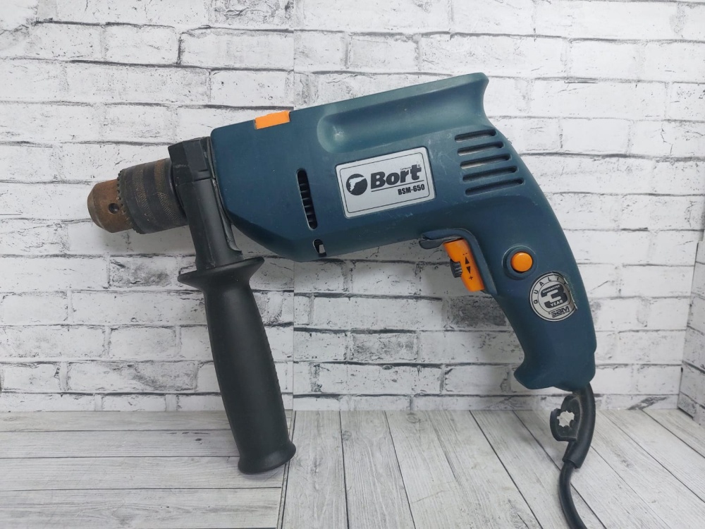 Дрель Bort 650w