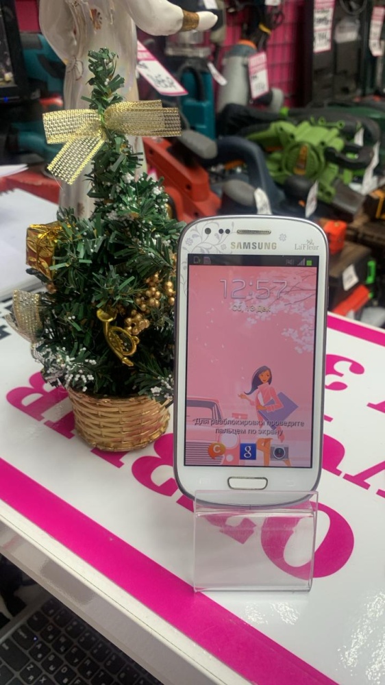 Смартфон Samsung