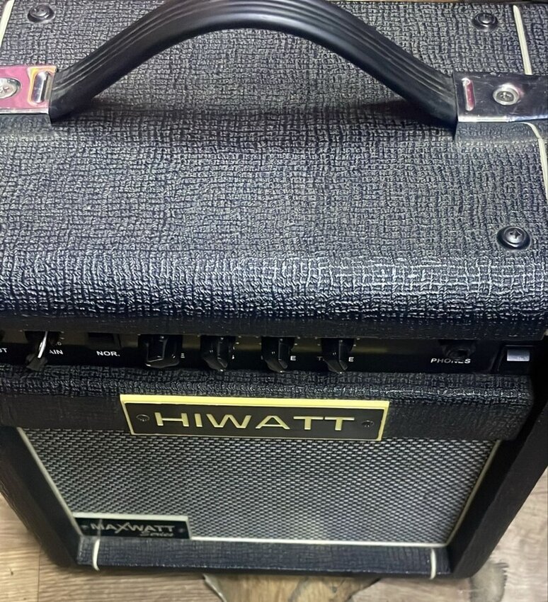 Комбоусилитель Hiwatt G15