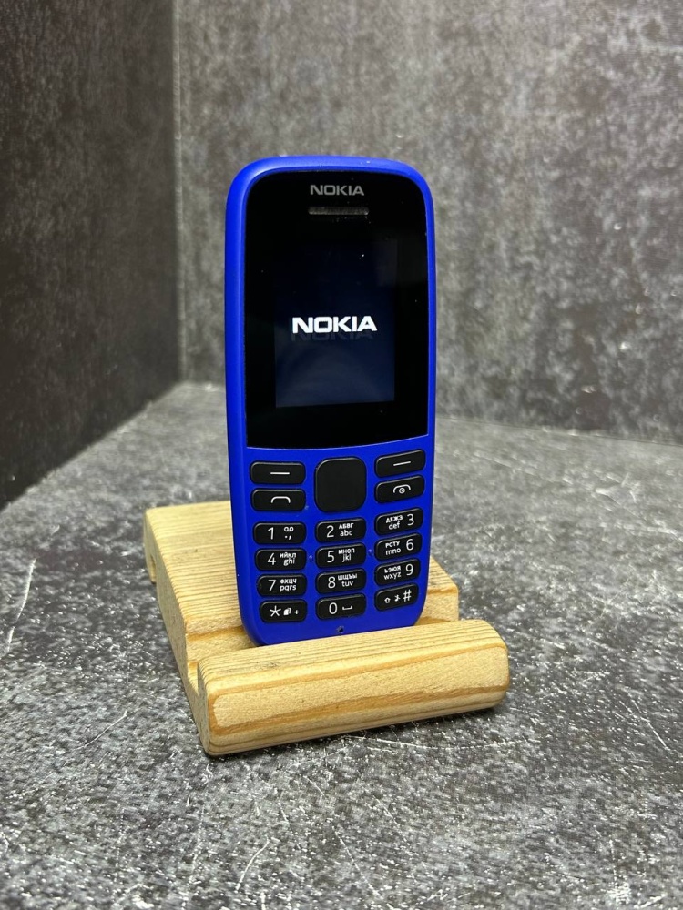 Мобильный телефон Nokia 105