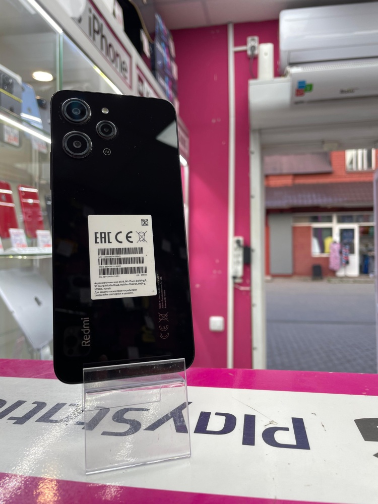 Смартфон Xiaomi Redmi 12 8/256