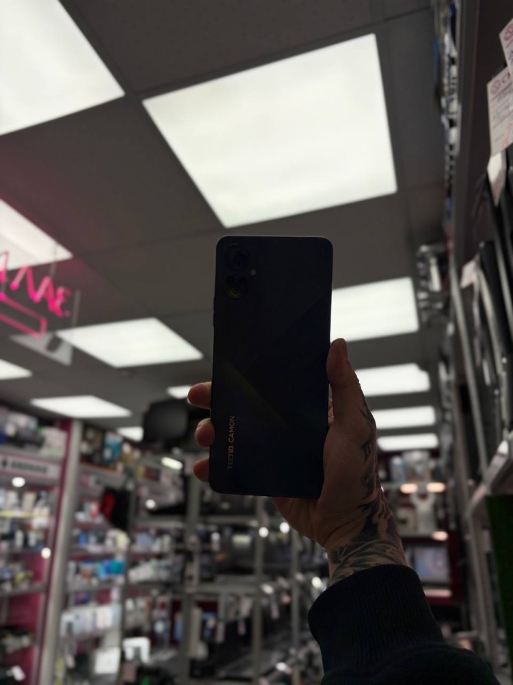 Мобильный телефон Tecno camon 19 6\128