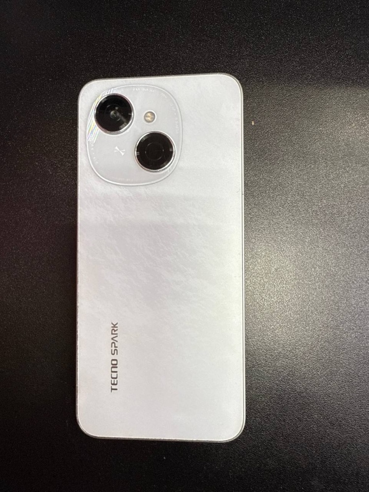 Мобильный телефон Tecno spark go1  64