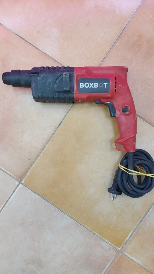 Перфоратор BoxBot