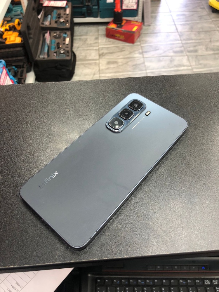 Мобильный телефон Infinix HOT 50 Pro 8/256