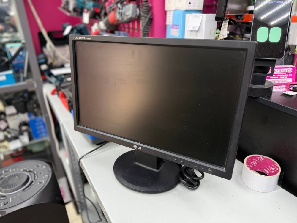 Монитор Lg w19