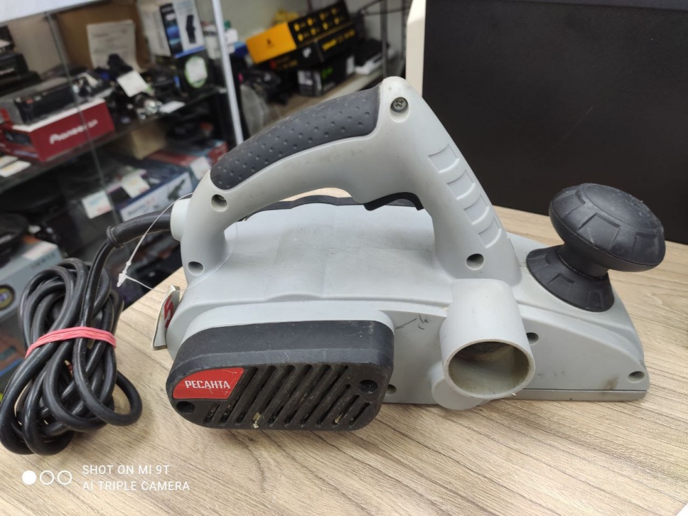 Рубанок Ресанта